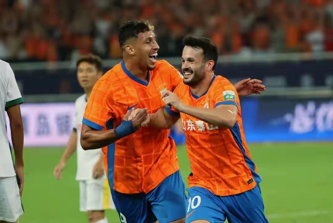 开元-包含赛前山东泰山备战国王杯Ming与60激战老鹰分钟之后，今夜广东宏远调整名单以备欧联的词条