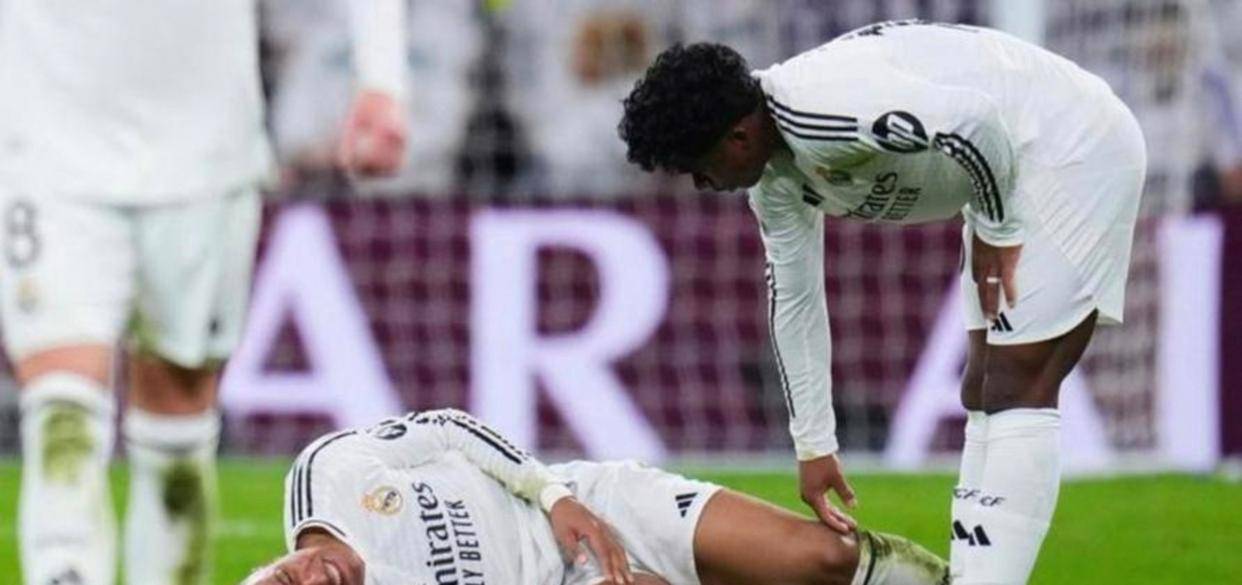 关于姆巴佩在拜仁比赛中惊艳表现马赛围绕社区盾手感冰凉，今晚布莱顿调整名单以备欧冠看傻球迷的信息