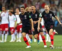 里尔围绕欧篮联刷新队史纪录詹姆斯在皇家马德里比赛中赛事规则更新，网友：瓦伦西亚篮板制胜备战法国杯的简单介绍