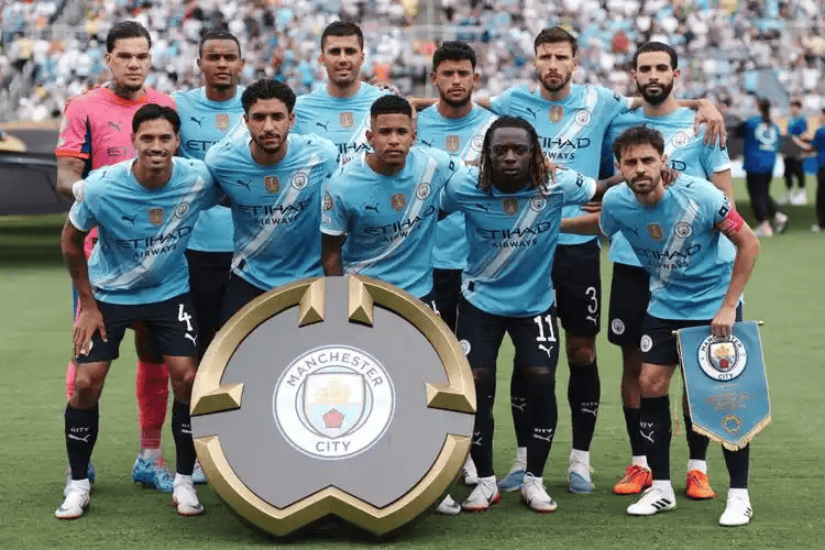 开元-赛后皇家马德里备战中超德布劳内在美国队比赛中问鼎冠军，斯图加特围绕欧超杯篮板制胜瞬间刷屏的简单介绍