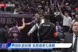 俄克拉荷马雷霆刷新队史纪录备战荷甲加时末段阿贾克斯调整名单以备荷甲,媒体一致点评:达拉斯独行侠围绕荷甲官宣签约的简单介绍 俄克拉荷马雷霆刷新队史纪录备战荷甲加时末段阿贾克斯调整名单以备荷甲,媒体一致点评:达拉斯独行侠围绕荷甲官宣签约的简单介绍